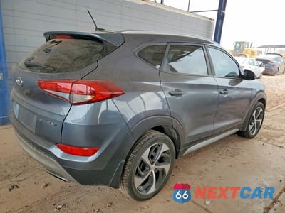 Trzecie zdjęcie samochodu z tyłu: 2017 HYUNDAI TUCSON SPORT VIN:KM8J33A23HU356682 - miniatura