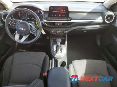 Zdjęcie 8 z 12 samochodu: 2022 KIA FORTE LXS VIN:3KPF24AD6NE437030 - miniatura
