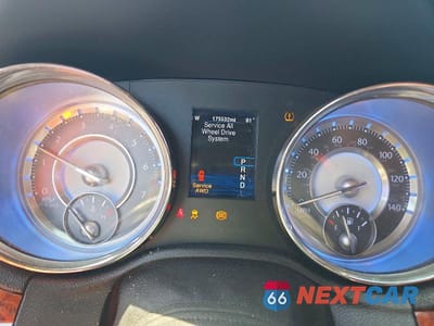 Zdjęcie 9 z 11 samochodu: 2014 CHRYSLER 300 VIN:2C3CCARG0EH384928 - miniatura