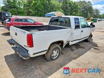 Trzecie zdjęcie samochodu z tyłu: 1998 GMC SIERRA1500 VIN:1GTEC19R4WR516631 - miniatura