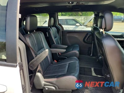 Zdjęcie 11 z 13 samochodu: 2018 DODGE GRAND CARAVAN GT VIN:2C4RDGEG7JR346113 - miniatura
