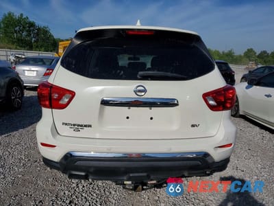 Zdjęcie 6 z 13 samochodu: 2019 NISSAN PATHFINDER SV VIN:5N1DR2MN8KC638289 - miniatura