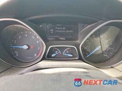 Zdjęcie 9 z 12 samochodu: 2016 FORD FOCUS SE VIN:1FADP3F26GL269318 - miniatura