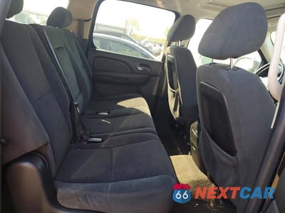 Zdjęcie 10 z 12 samochodu: 2007 CHEVROLET SUBURBAN K1500 VIN:1GNFK16387J285618 - miniatura