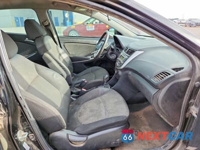 Zdjęcie 7 z 13 samochodu: 2012 HYUNDAI ACCENT GS VIN:KMHCT5AE7CU038863 - miniatura