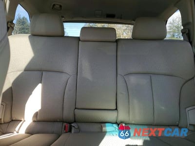 Zdjęcie 10 z 13 samochodu: 2010 SUBARU OUTBACK 2.5I PREMIUM VIN:4S4BRBCC1A1385057 - miniatura