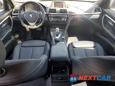 Zdjęcie 8 z 12 samochodu: 2018 BMW 330 I VIN:WBA8B9G50JNU98298 - miniatura