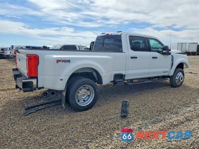 Trzecie zdjęcie samochodu z tyłu: 2025 FORD F450 SUPER DUTY VIN:1FT8W4DM6SEC09187 - miniatura