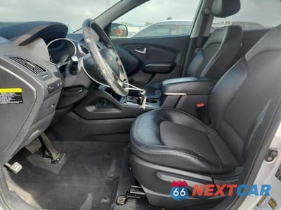 Zdjęcie 7 z 12 samochodu: 2013 HYUNDAI TUCSON GLS VIN:KM8JU3AC9DU637708 - miniatura