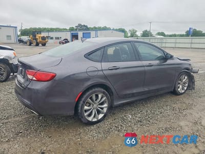 Trzecie zdjęcie samochodu z tyłu: 2016 CHRYSLER 200 S VIN:1C3CCCBG4GN157449 - miniatura