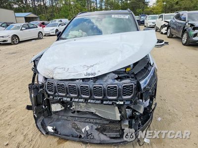 Piąte zdjęcie samochodu w środku: 2026 JEEP COMPASS LIMITED VIN:3C4NJDCN8TT165352 - miniatura