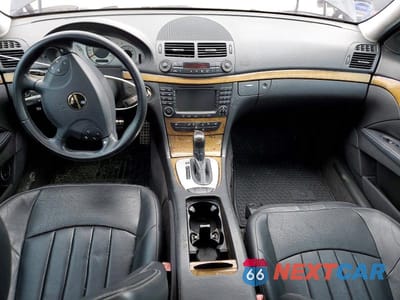 Zdjęcie 8 z 12 samochodu: 2006 MERCEDES-BENZ E 55 AMG VIN:WDBUF76J36A847010 - miniatura