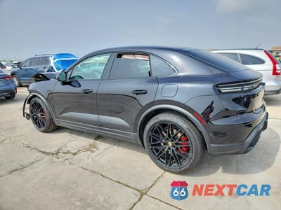Drugie zdjęcie samochodu z przodu: 2025 PORSCHE MACAN 4S VIN:WP1AB2XA9SL152347 - miniatura