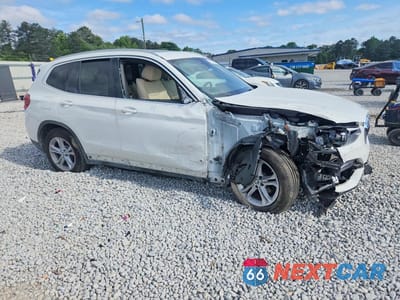 Czwarte zdjęcie samochodu z boku: 2020 BMW X3 XDRIVE30I VIN:5UXTY5C09L9C38784 - miniatura