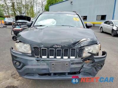 Piąte zdjęcie samochodu w środku: 2013 JEEP COMPASS SPORT VIN:1C4NJCBB9DD169368 - miniatura