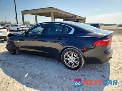 Drugie zdjęcie samochodu z przodu: 2017 JAGUAR XE PREMIUM VIN:SAJAD4BG4HA975487 - miniatura