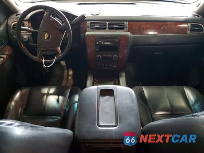 Zdjęcie 8 z 12 samochodu: 2011 CHEVROLET SILVERADO K1500 LTZ VIN:1GCRKTE23BZ178500 - miniatura