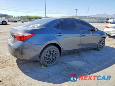 Trzecie zdjęcie samochodu z tyłu: 2017 TOYOTA COROLLA LE VIN:5YFBURHE3HP670371 - miniatura