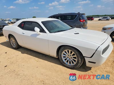 Czwarte zdjęcie samochodu z boku: 2012 DODGE CHALLENGER R VIN:2C3CDYBT6CH105492 - miniatura