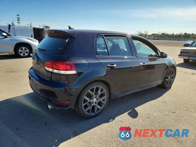Trzecie zdjęcie samochodu z tyłu: 2013 VOLKSWAGEN GTI VIN:WVWHV7AJXDW133081 - miniatura
