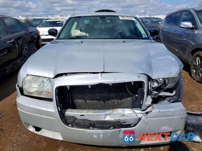 Piąte zdjęcie samochodu w środku: 2009 CHRYSLER 300 LX VIN:2C3LA43D59H628195 - miniatura
