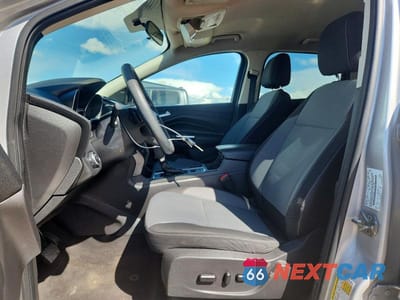 Zdjęcie 7 z 13 samochodu: 2017 FORD ESCAPE SE VIN:1FMCU0GD4HUE49322 - miniatura