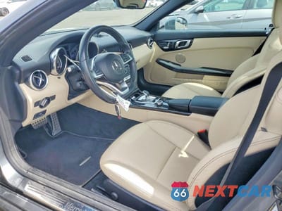 Zdjęcie 8 z 13 samochodu: 2020 MERCEDES-BENZ SLC 300 VIN:WDDPK3JA1LF167010 - miniatura