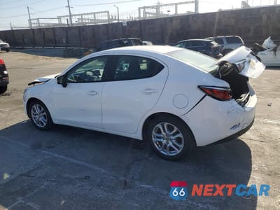Drugie zdjęcie samochodu z przodu: 2016 SCION IA BASE VIN:3MYDLBZV3GY105622 - miniatura