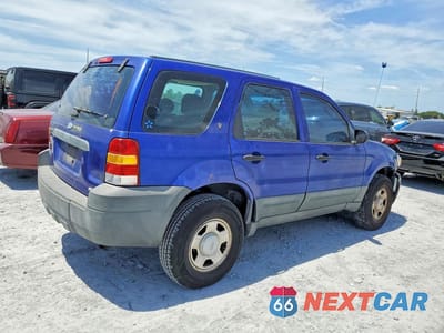 Trzecie zdjęcie samochodu z tyłu: 2005 FORD ESCAPE XLS VIN:1FMYU02Z35KB11474 - miniatura