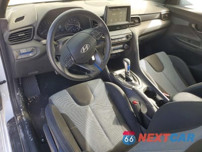 Zdjęcie 8 z 12 samochodu: 2019 HYUNDAI VELOSTER 2.0L VIN:KMHTG6AF4KU017213 - miniatura