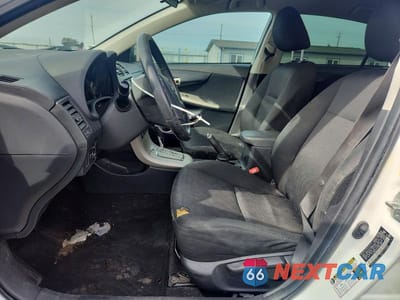 Zdjęcie 7 z 12 samochodu: 2010 TOYOTA COROLLA S VIN:2T1BU4EE1AC442916 - miniatura