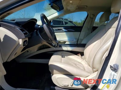 Zdjęcie 7 z 12 samochodu: 2014 LINCOLN MKZ HYBRID VIN:3LN6L2LU3ER821530 - miniatura