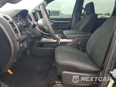 Zdjęcie 7 z 12 samochodu: 2025 RAM 1500 BIG HORN VIN:1C6RREFG0SN735136 - miniatura