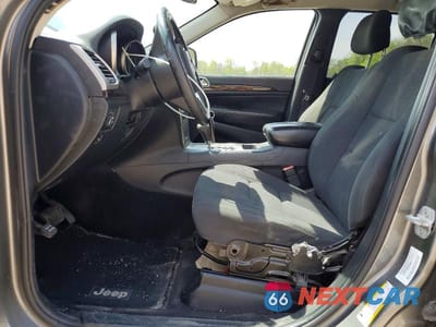 Zdjęcie 7 z 14 samochodu: 2012 JEEP GRAND CHEROKEE LAREDO VIN:1C4RJFAG6CC179702 - miniatura