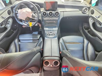Zdjęcie 8 z 13 samochodu: 2017 MERCEDES-BENZ C 300 VIN:55SWF4JB4HU204960 - miniatura