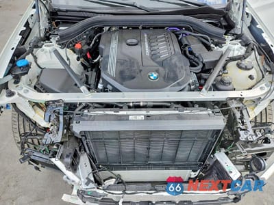 Zdjęcie 12 z 14 samochodu: 2025 BMW X4 M40I VIN:5UX43DT0XS9X68691 - miniatura
