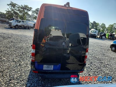 Zdjęcie 6 z 13 samochodu: 2015 MERCEDES BENZ SPRINTER 2500 VIN:WD3PE8DCXF5975954 - miniatura
