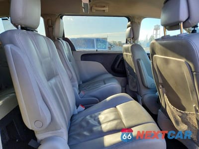 Zdjęcie 11 z 13 samochodu: 2014 CHRYSLER TOWN & COUNTRY TOURING VIN:2C4RC1BG1ER364844 - miniatura
