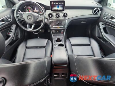 Zdjęcie 8 z 13 samochodu: 2020 MERCEDES-BENZ GLA 250 4MATIC VIN:WDCTG4GB4LU028463 - miniatura