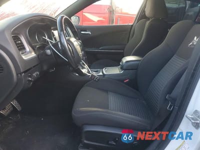 Zdjęcie 7 z 12 samochodu: 2020 DODGE CHARGER SCAT PACK VIN:2C3CDXGJ6LH240988 - miniatura