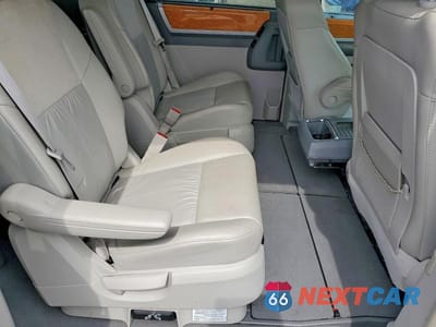 Zdjęcie 11 z 13 samochodu: 2008 CHRYSLER TOWN AND COUNTRY VIN:2A8HR64X98R714092 - miniatura