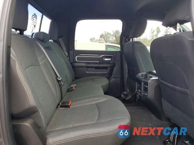 Zdjęcie 10 z 12 samochodu: 2019 RAM 2500 BIG HORN VIN:3C6UR5DJ9KG551847 - miniatura