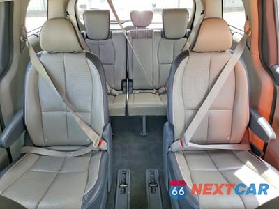 Zdjęcie 10 z 13 samochodu: 2015 KIA SEDONA EX VIN:KNDMC5C16F6047484 - miniatura