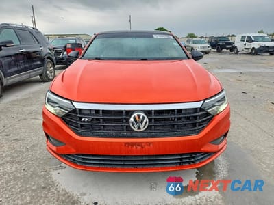 Piąte zdjęcie samochodu w środku: 2019 VOLKSWAGEN JETTA S VIN:3VWC57BU8KM106605 - miniatura