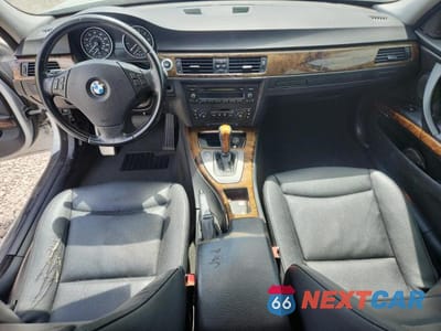 Zdjęcie 8 z 12 samochodu: 2006 BMW 325 I VIN:WBAVB13556KX48444 - miniatura