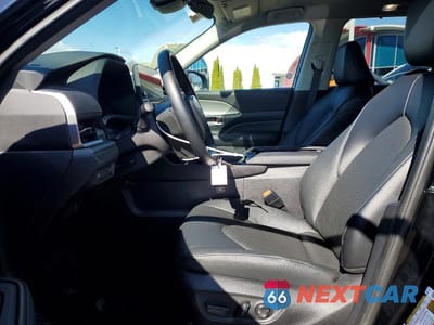 Zdjęcie 7 z 13 samochodu: 2025 TOYOTA GRAND HIGHLANDER XLE VIN:5TDAAAB57SS087783 - miniatura