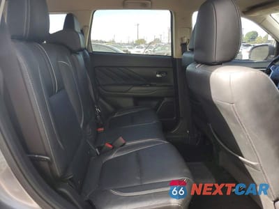 Zdjęcie 11 z 14 samochodu: 2018 MITSUBISHI OUTLANDER SE VIN:JA4J24A55JZ054952 - miniatura