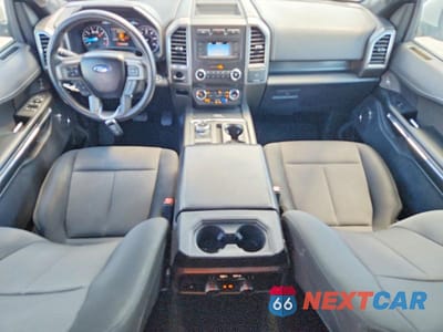 Zdjęcie 8 z 12 samochodu: 2018 FORD EXPEDITION MAX XLT VIN:1FMJK1HTXJEA19495 - miniatura