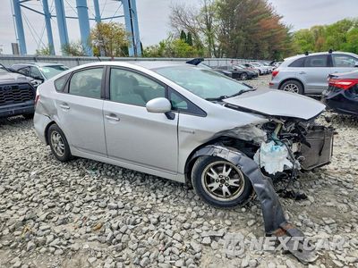 Czwarte zdjęcie samochodu z boku: 2010 TOYOTA PRIUS III VIN:JTDKN3DU4A0006474 - miniatura