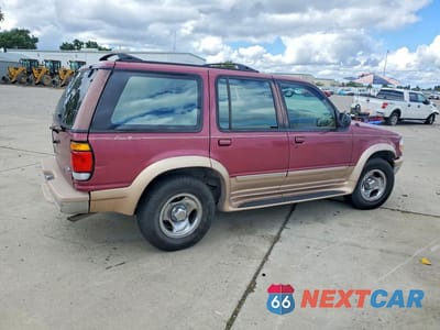 Trzecie zdjęcie samochodu z tyłu: 1996 FORD EXPLORER VIN:1FMDU34X8TZA03528 - miniatura